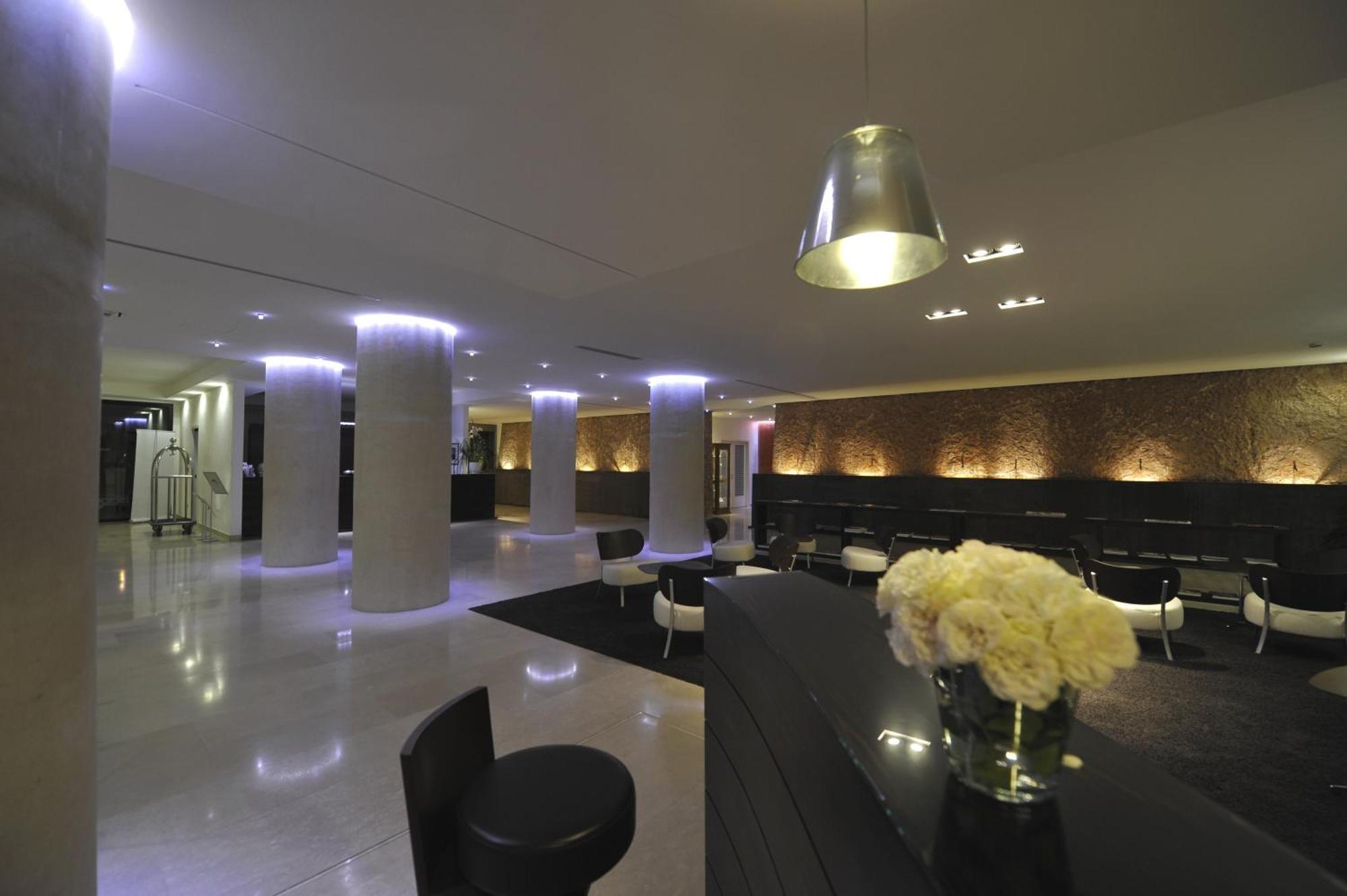 Hotel Acquaviva Del Garda Дезенцано-дель-Гарда Экстерьер фото