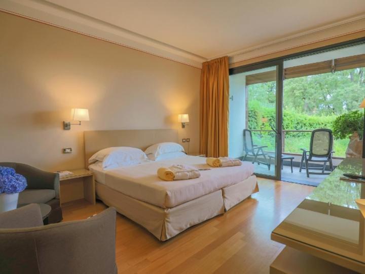 Hotel Acquaviva Del Garda Дезенцано-дель-Гарда Экстерьер фото