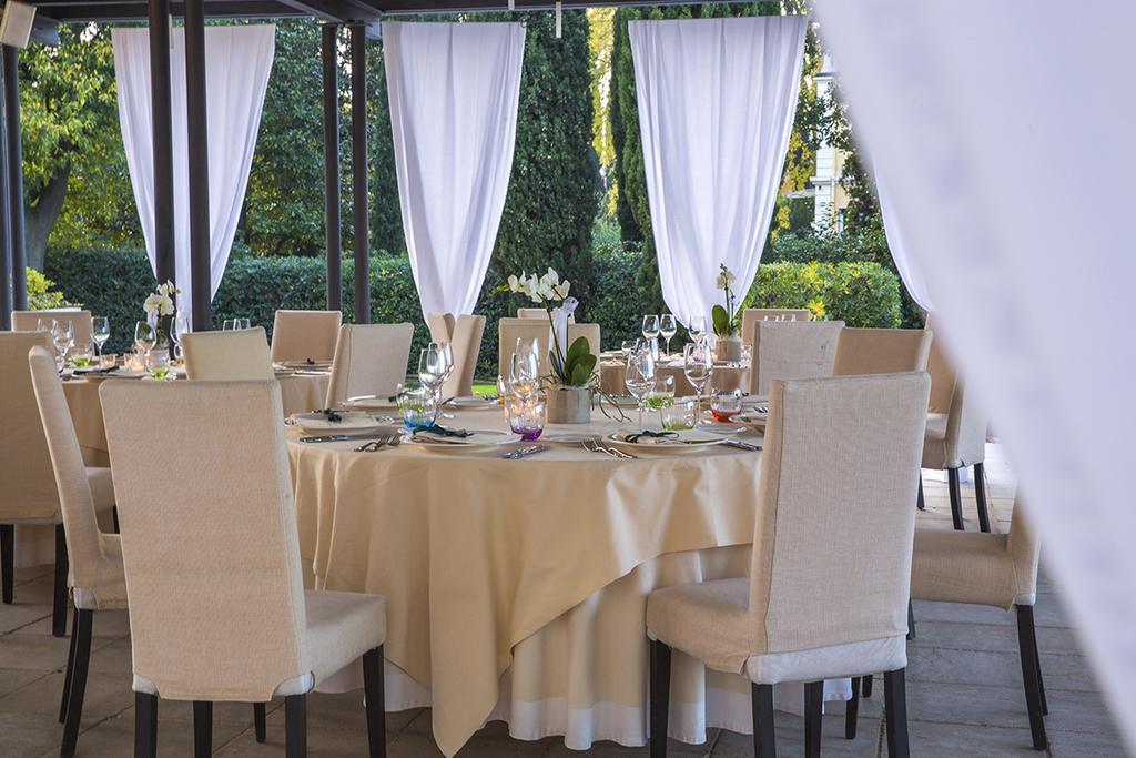 Hotel Acquaviva Del Garda Дезенцано-дель-Гарда Экстерьер фото