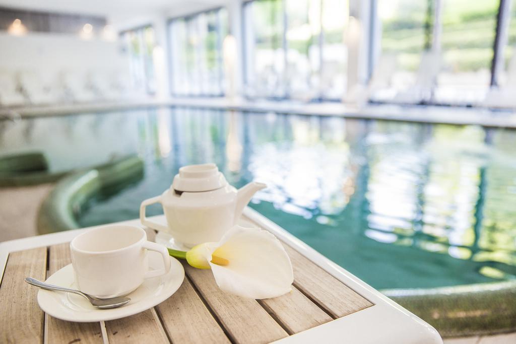 Hotel Acquaviva Del Garda Дезенцано-дель-Гарда Экстерьер фото